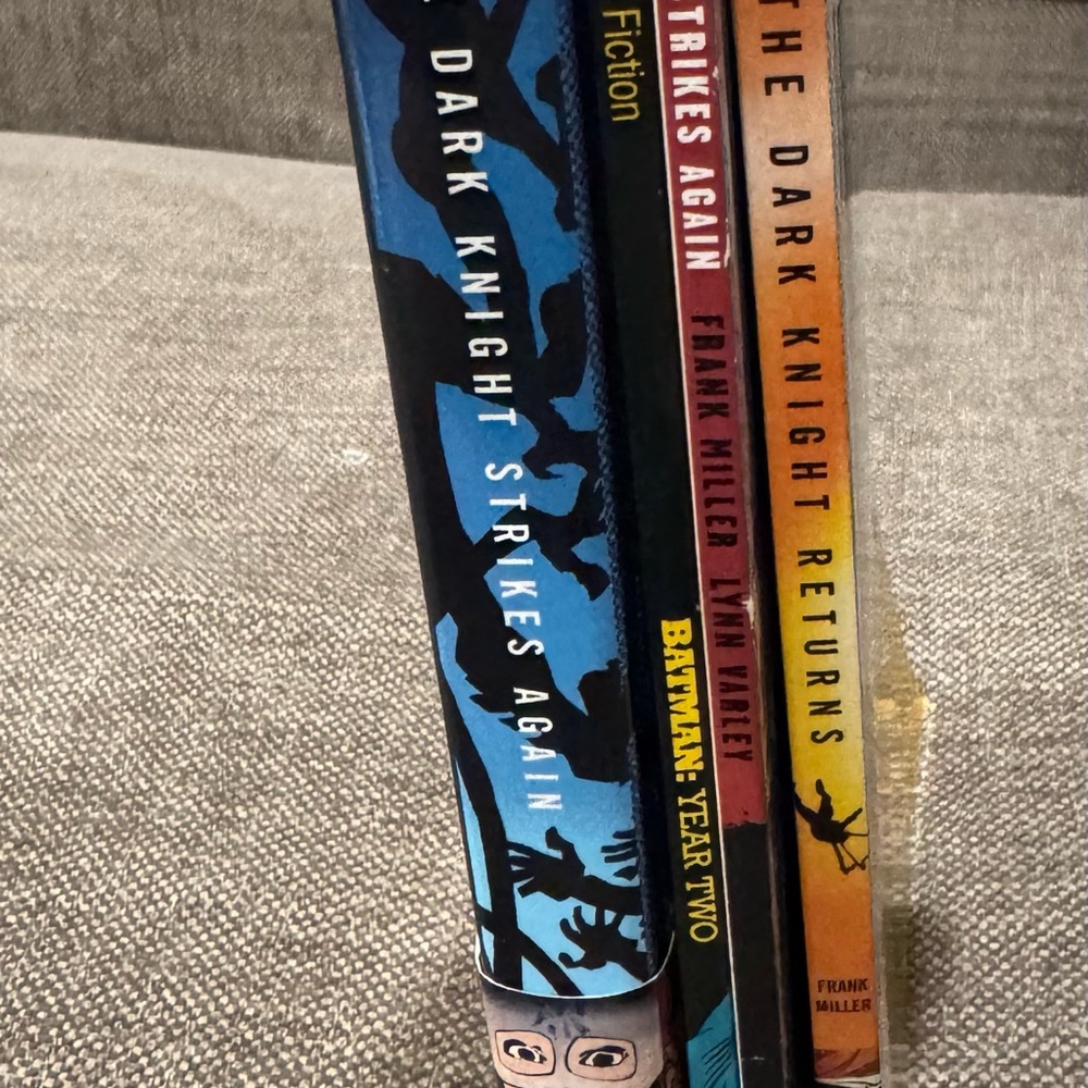 Dark Knight Graphic Novel Bundle